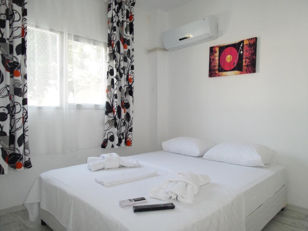 Fullmoon Rooms Cesme Çeşme Exterior foto