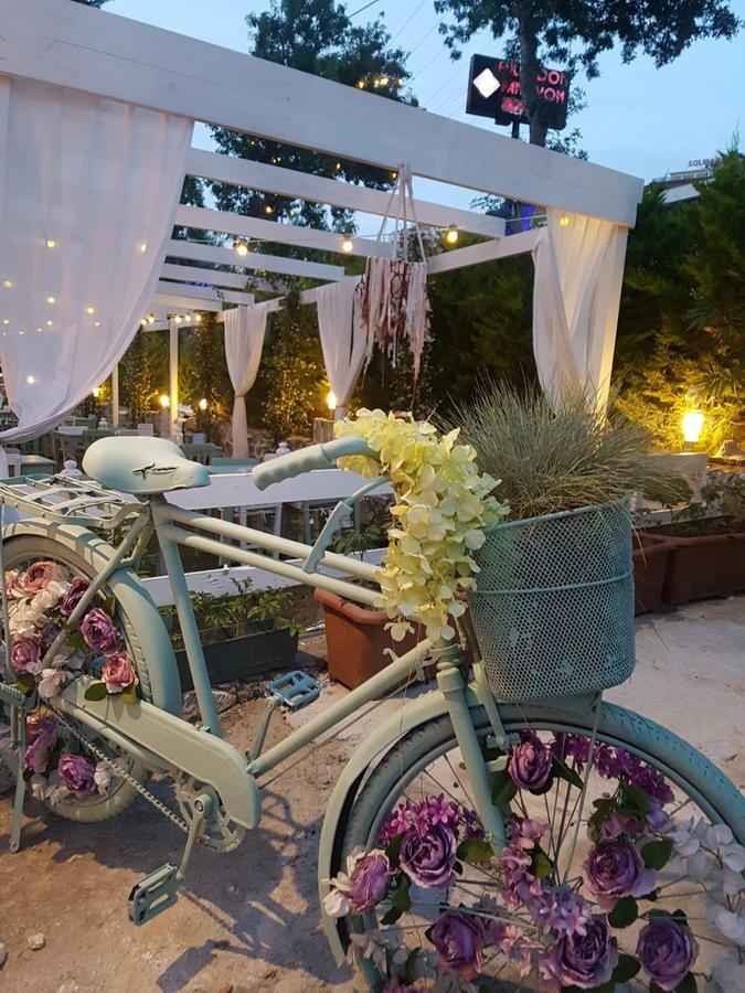 Fullmoon Rooms Cesme Çeşme Exterior foto
