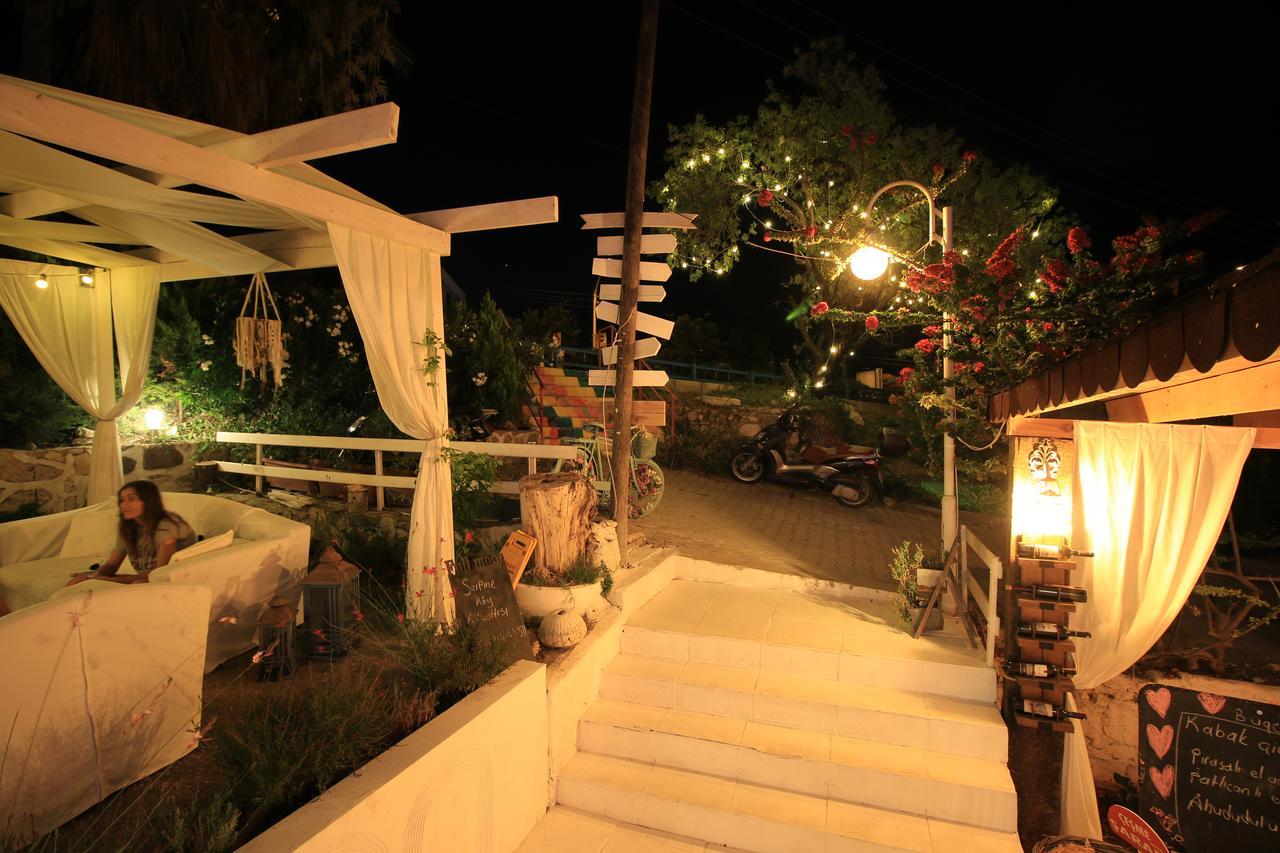 Fullmoon Rooms Cesme Çeşme Exterior foto