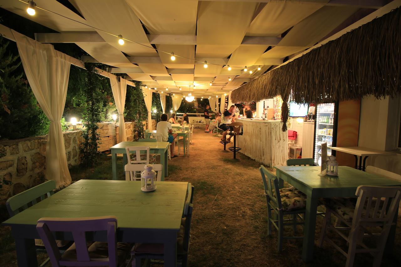 Fullmoon Rooms Cesme Çeşme Exterior foto